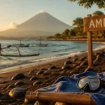 Amed Bali, plage de sable noir et snorkeling au coucher du soleil